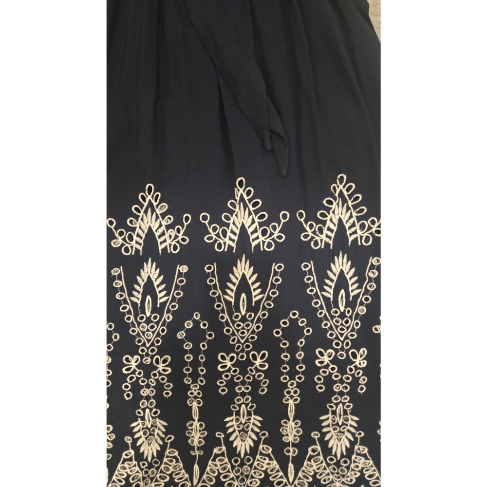 Gibson & Latimer Navy Blue Halter Midi Dress Embroidered Eyelet Hem Tie Waist S - Picture 2 of 5